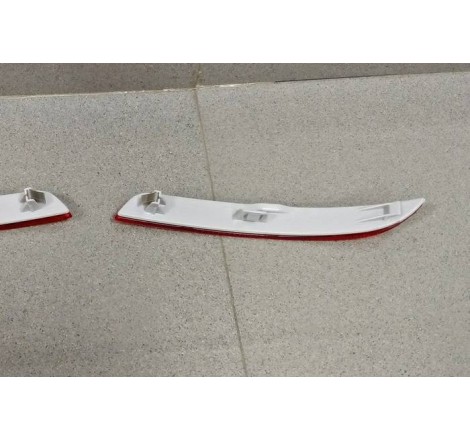 CATADIOPTRICOS REAR BUMPER BMW F30-F31 LOOK M-TECH