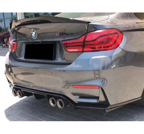 Body Kit BMW F80 Glossy Black Look CS