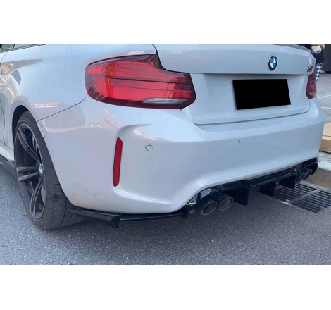 Kit Estetici BMW F87 Nero lucido