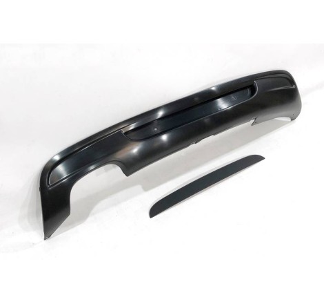PARAGOLPES TRASERO BMW E82 / E88  LOOK M-TECH 07-11 SIN SENSOR 