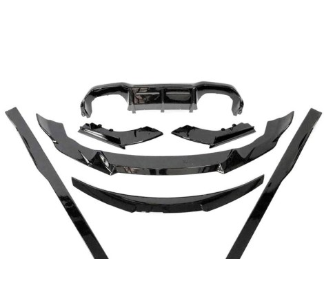 Kit Estetici BMW F87 Nero lucido