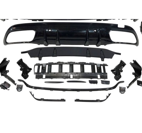Kit De Carrocería Mercedes W205 SW 2014-2021 Look C63
