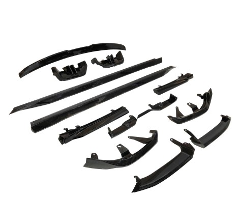 Kit Estetici BMW G60 Look M Performance Nero lucido