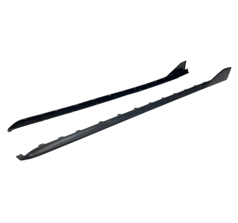 Kit De Carrocería BMW F40 Look M Performance II Taloneras