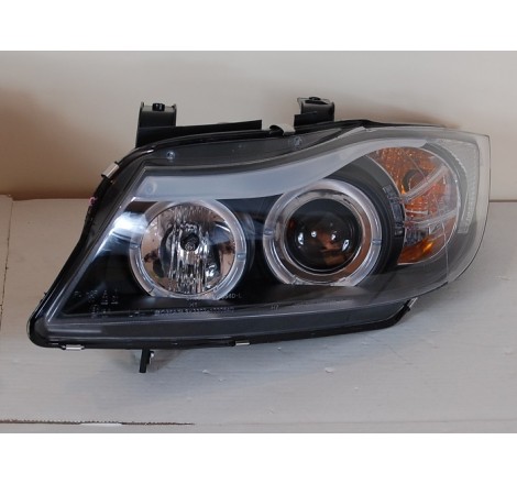 Faros Delanteros BMW E90 / E91 05-08 Black